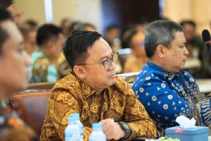 1780127071_0596d6bdea4d8ac19b05