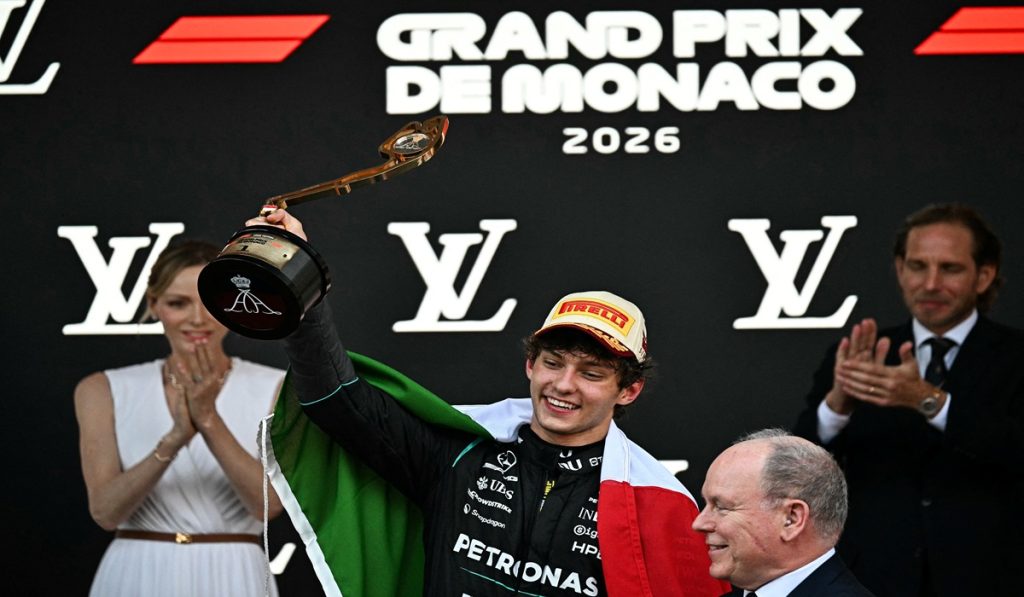 AUTO-PRIX-F1-MON-PODIUM