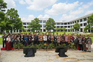 db8851bc-f58e-46ef-87c3-40b31773f357-0