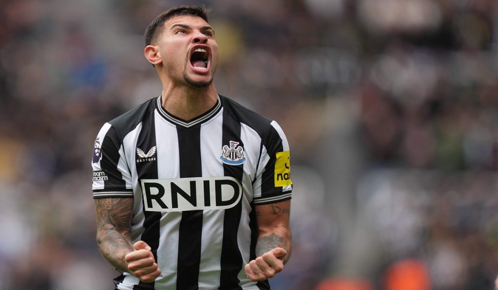 FBL-ENG-PR-NEWCASTLE-TOTTENHAM