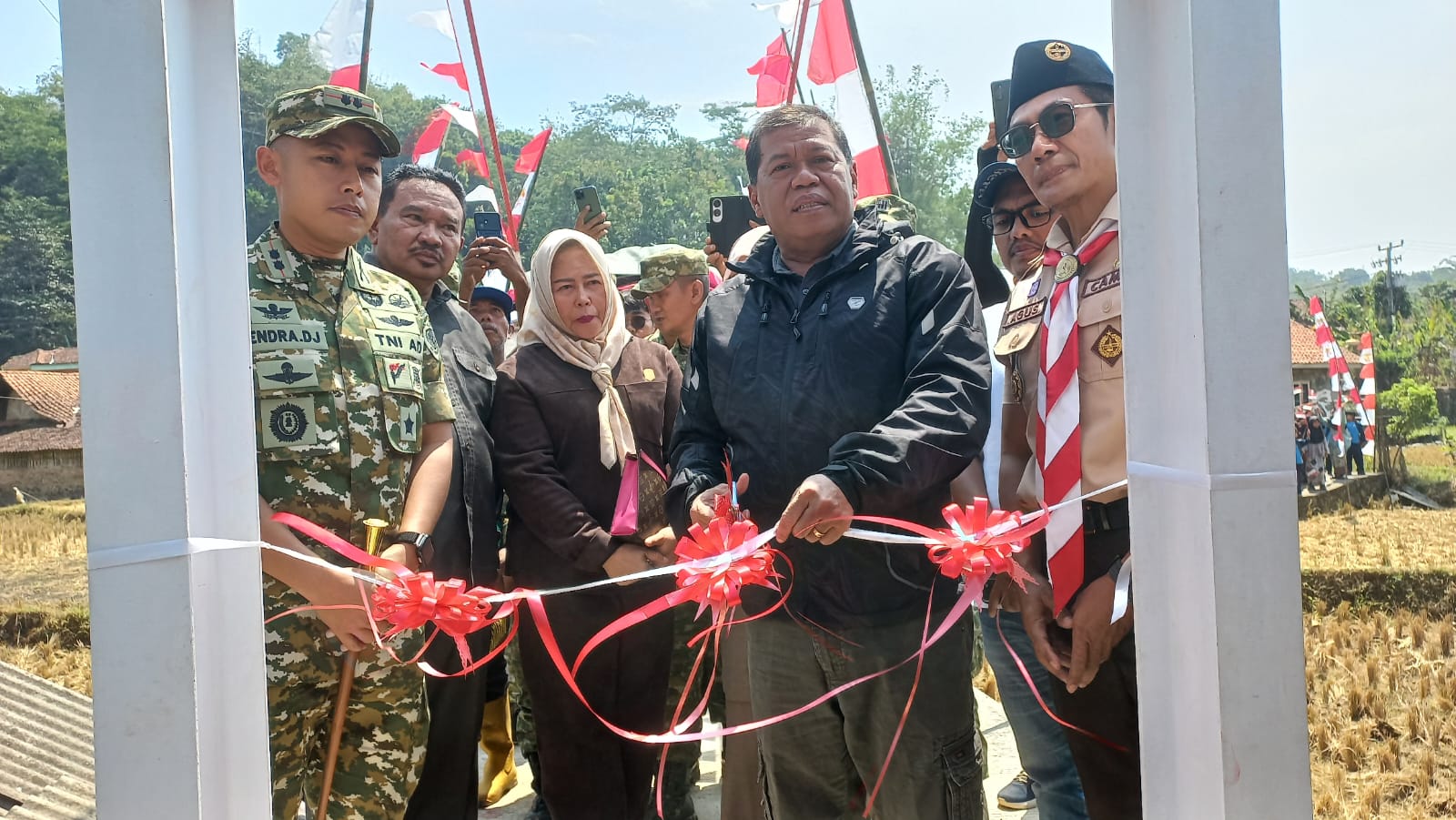 Jembatan Perintis Garuda Merah Putih Diresmikan di Majalengka