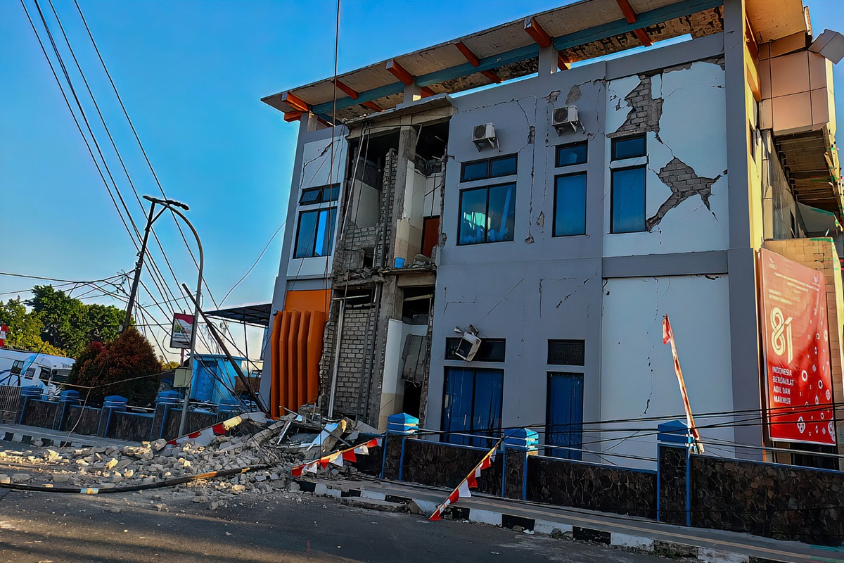 BNPB Verifikasi Data Gempa NTT: 1 Korban Meninggal, 2.000 Warga Evakuasi Mandiri