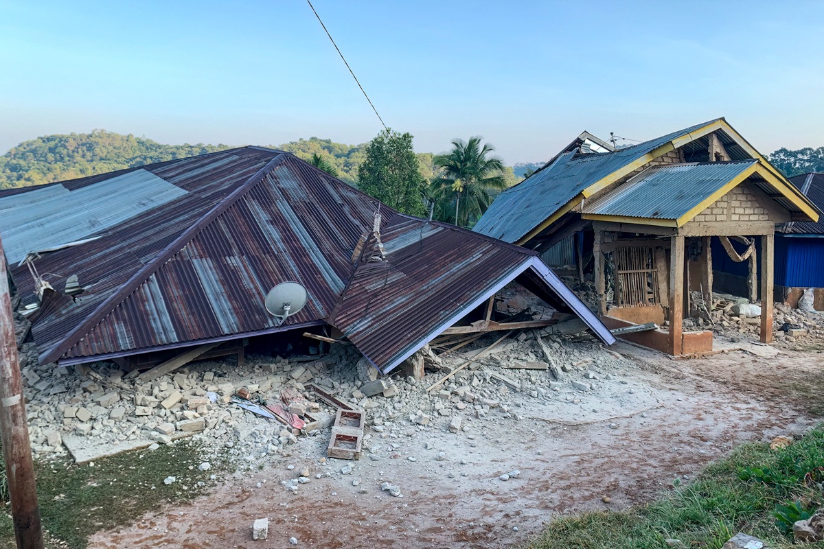 Kerusakan Gempa M7,7 di NTT Masuk Kategori Sedang hingga Berat