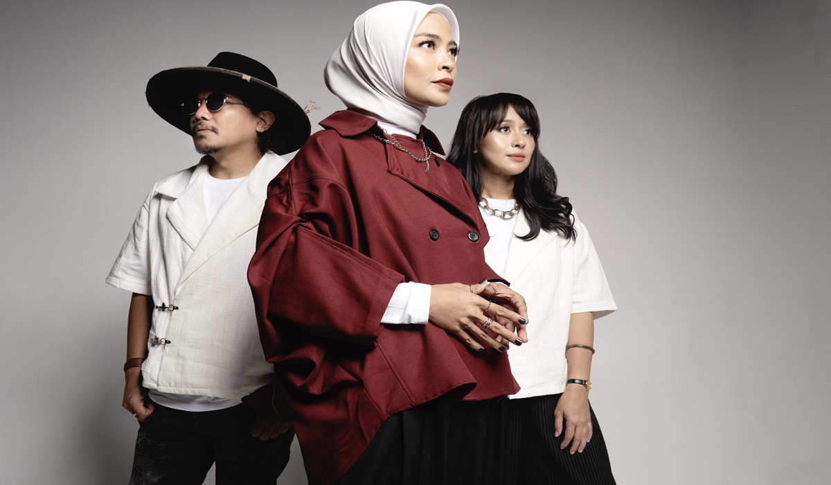 KOTAK Resmi Jadi Band Independen, Rilis Single YOLO sebagai Tanda Era Baru