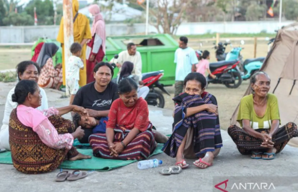 Prabowo Tunggu Evaluasi Lapangan Terkait Agenda Kunjungi Korban Gempa NTT
