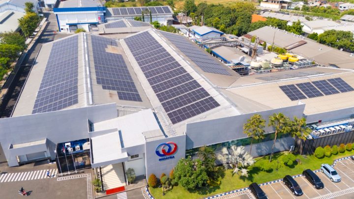 Perkuat Daya Saing Industri Hijau melalui PLTS Atap 2,2 MWp