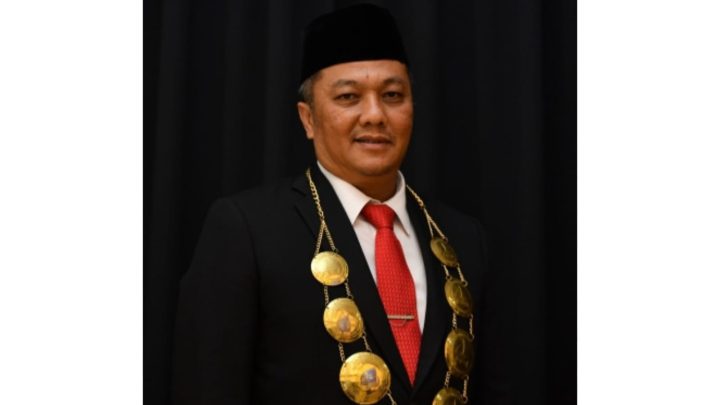 Menuju Tata Kelola PTN Nirkomersialisasi