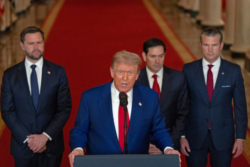 Ancam Hentikan Perdagangan, Trump Desak The Fed Segera Pangkas Suku Bunga