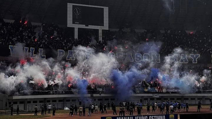 Bobotoh Diminta tak Datang ke GBK saat Laga Persija Vs Persib