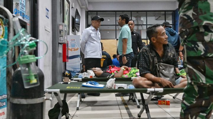 Menhub Minta Evakuasi Penumpang KMP Virgo Transport 8 Jadi Prioritas