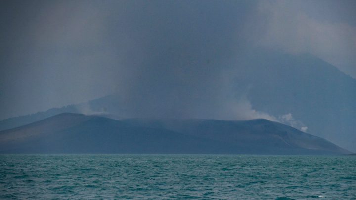 Pertumbuhan Gunung Anak Krakatau Meroket Cepat, Ini Penjelasan PVMBG