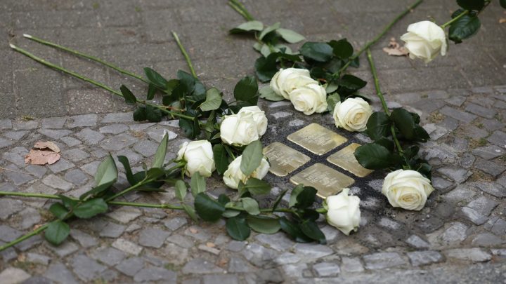 Kota di Jerman Larang Batu Peringatan Korban Nazi, Pakar dan Pejabat Murka